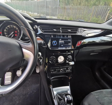 Citroen DS3 cena 24900 przebieg: 207200, rok produkcji 2015 z Puławy małe 191